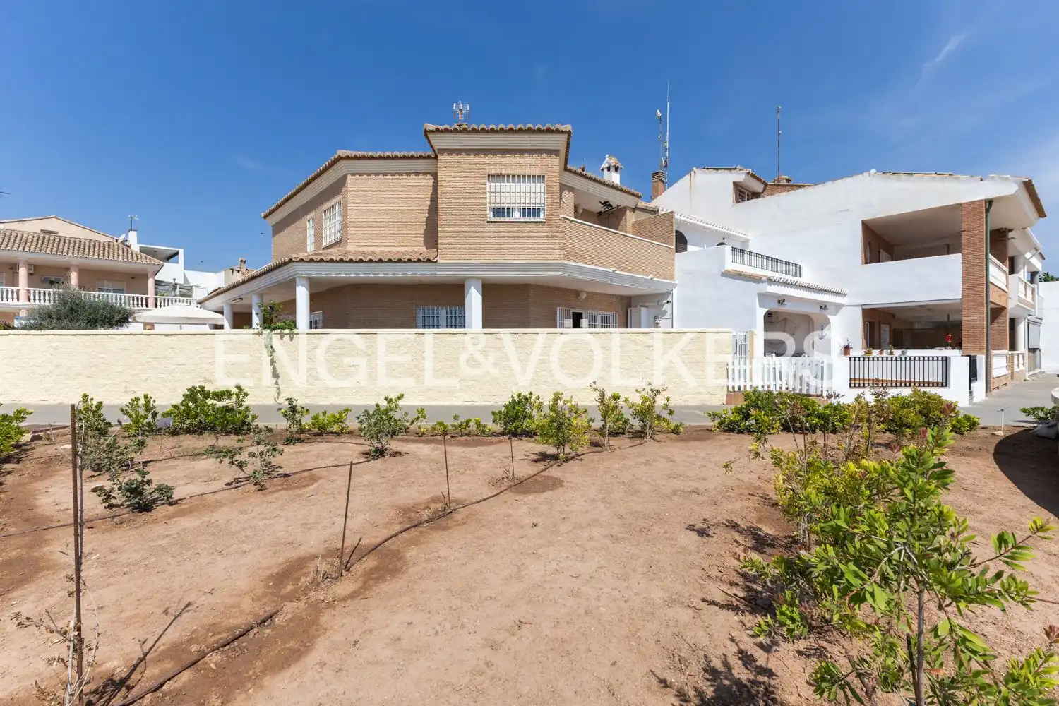 Vista exterior de Casa adosada de alquiler en Puçol con Calefacción, Jardín privado y Terraza