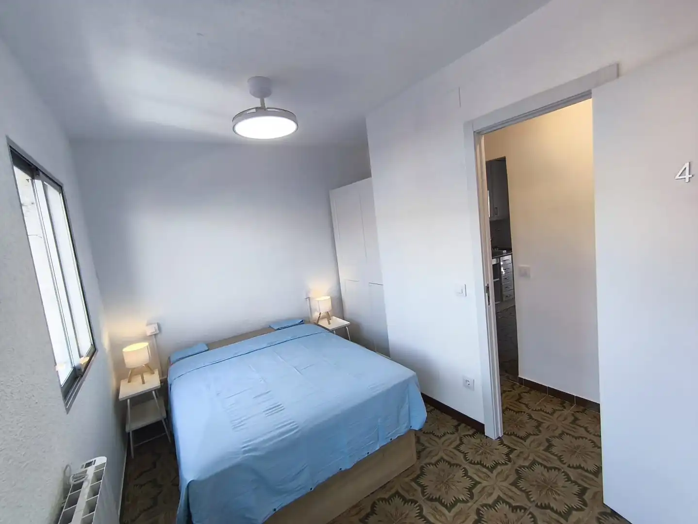 Habitación de Piso para compartir en Madrid con Calefacción, Terraza y Amueblado