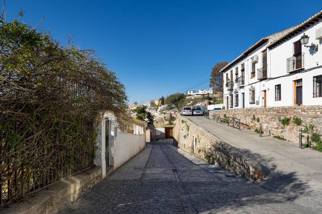 Casa adosada en Venta en  CARRIL DE LA LONA, 19 en Barrio de Albaicín