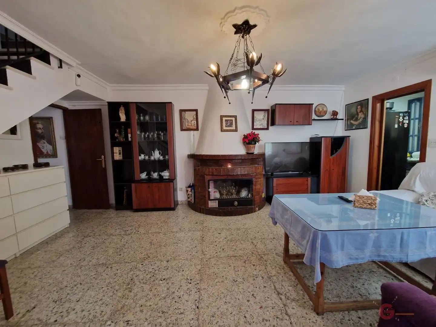 Country homes for sale in Lobres