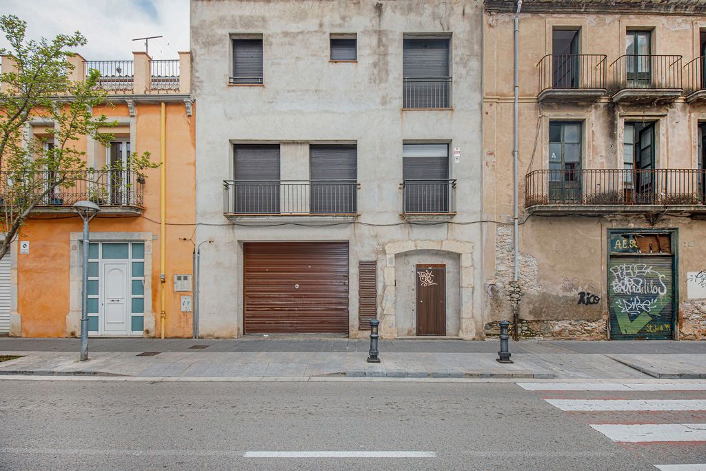 Exterior view of Single-family semi-detached for sale in Salt