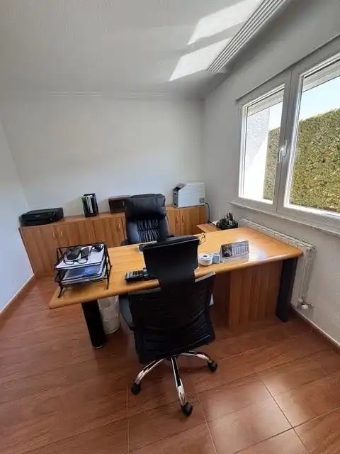 Casa o xalet en venda en Calvarrasa de Arriba amb Calefacció, Jardí privat i Terrassa