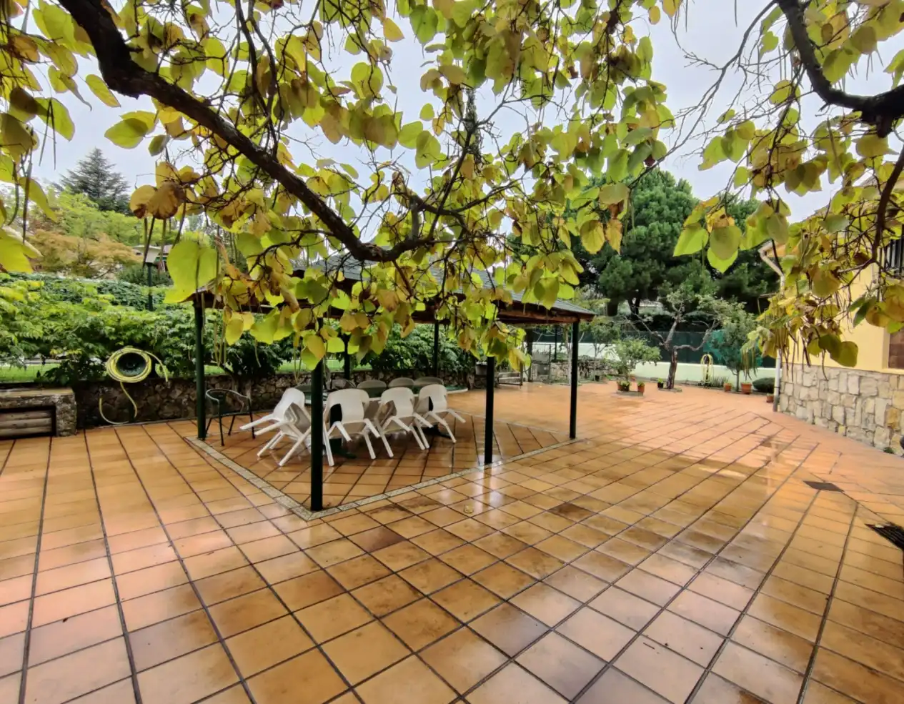 Terrassa de Casa o xalet en venda en El Molar (Madrid) amb Calefacció, Jardí privat i Piscina