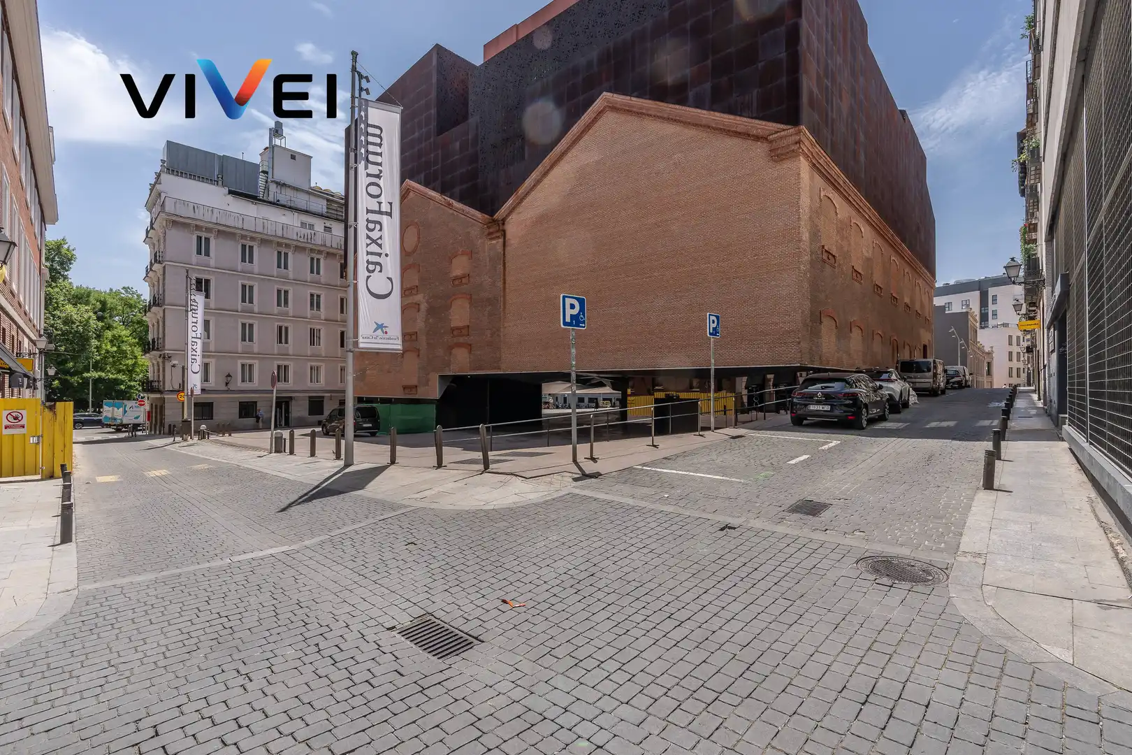 Außenansicht von Dachboden zum Verkauf in Madrid mit Klimaanlage, Heizung und Terrasse