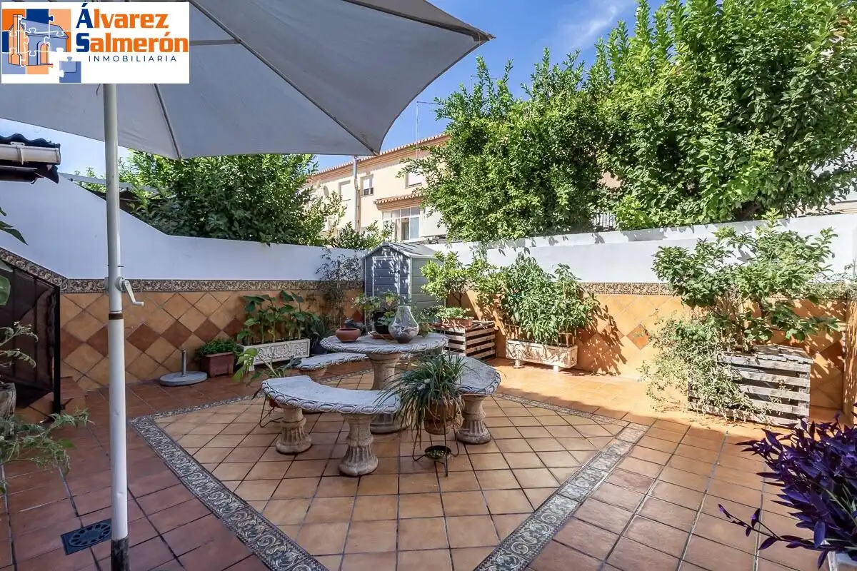 Casa a schiera con terrazza in vendita a Calle de Jerónimo de Rueda, imagen 5