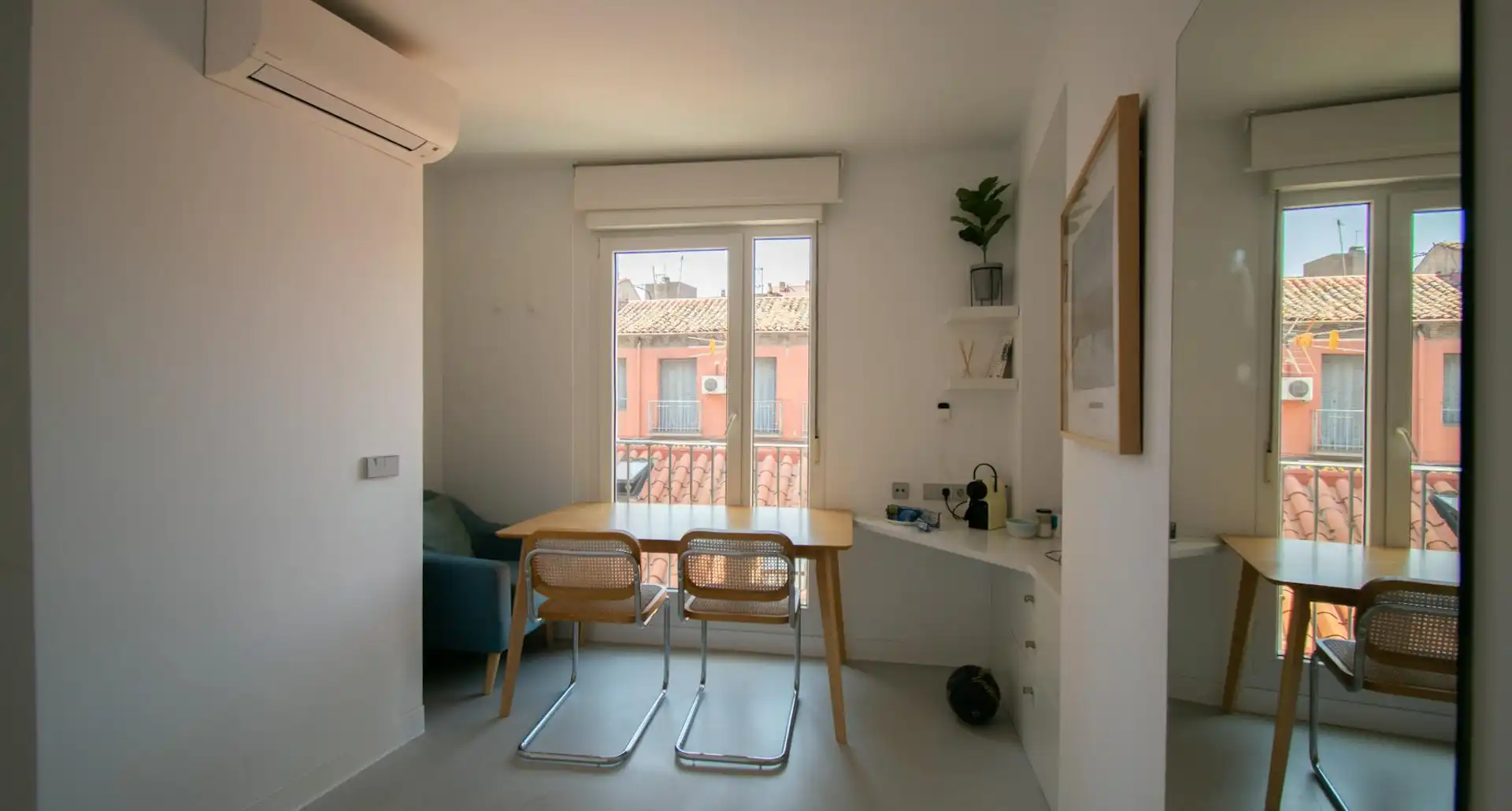 Living room of Flat for share in Madrid  with Air Conditioner, Heating and Furnished