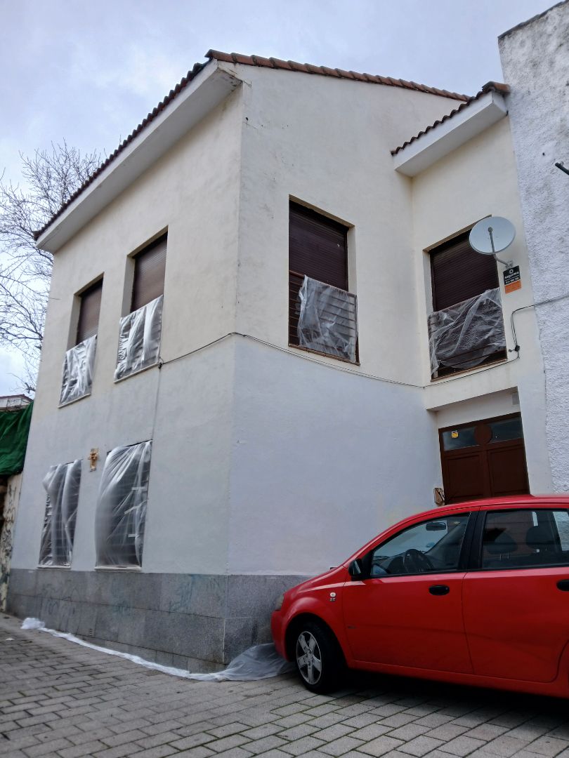 Vista exterior de Planta baja en venta en San Martín de Valdeiglesias con Calefacción y Trastero