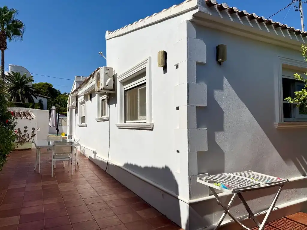 Vista exterior de Casa o chalet en venta en Jávea / Xàbia con Aire acondicionado, Calefacción y Jardín privado