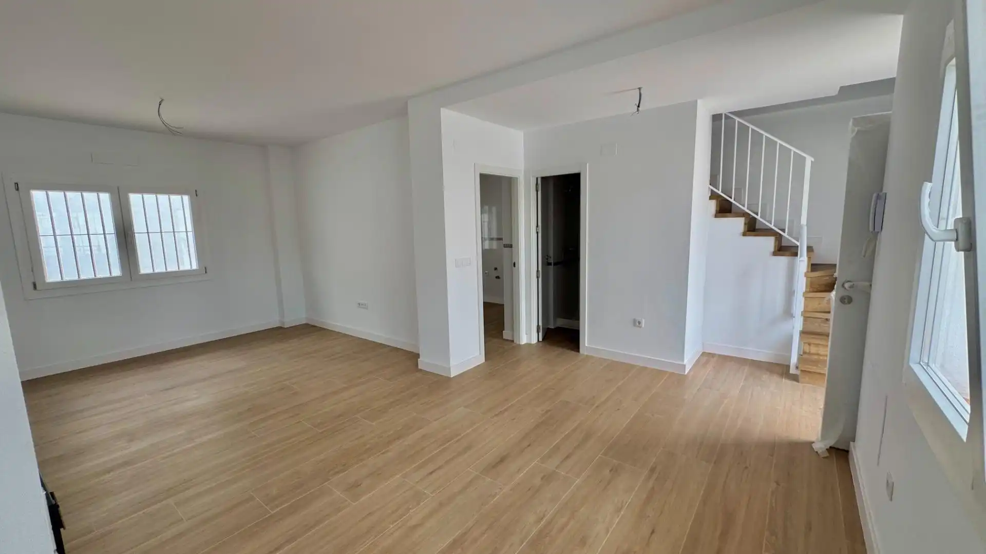 Casa adosada en venta en Campillos con Jardín privado y Terraza