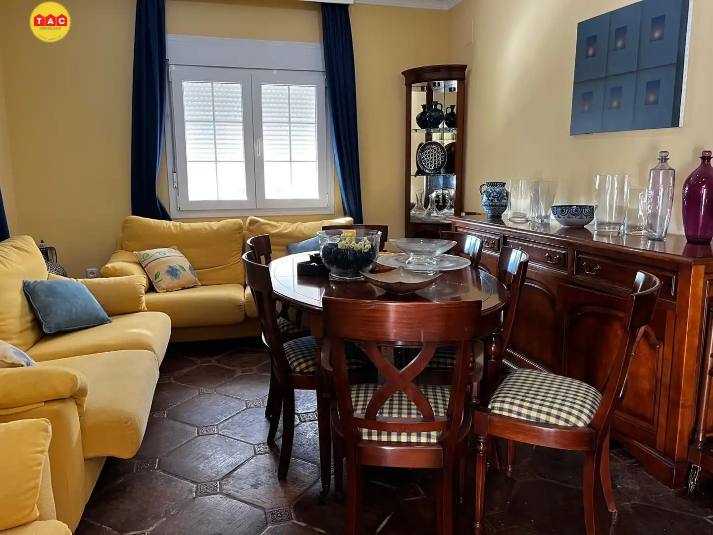 Comedor de Casa o chalet en venta en Lepe con Aire acondicionado, Calefacción y Jardín privado