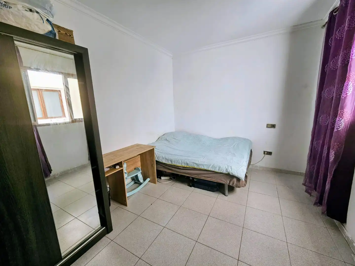 Dormitori de Pis en venda en Las Palmas de Gran Canaria amb Forn i Rentadora