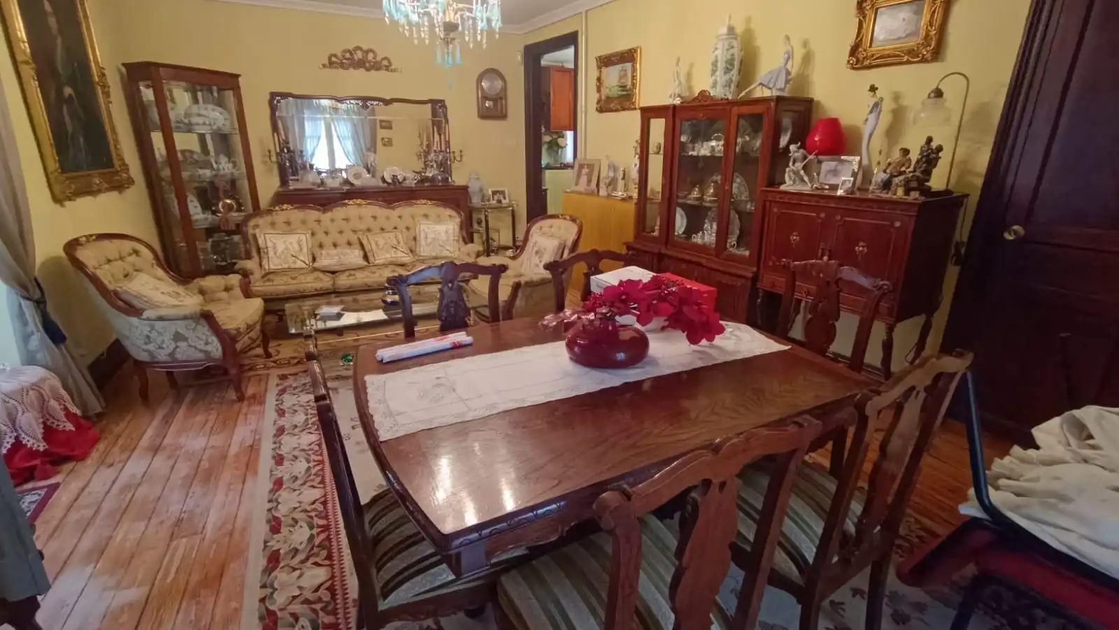 Comedor de Piso en venta en Zamora Capital  con Calefacción, Parquet y Trastero