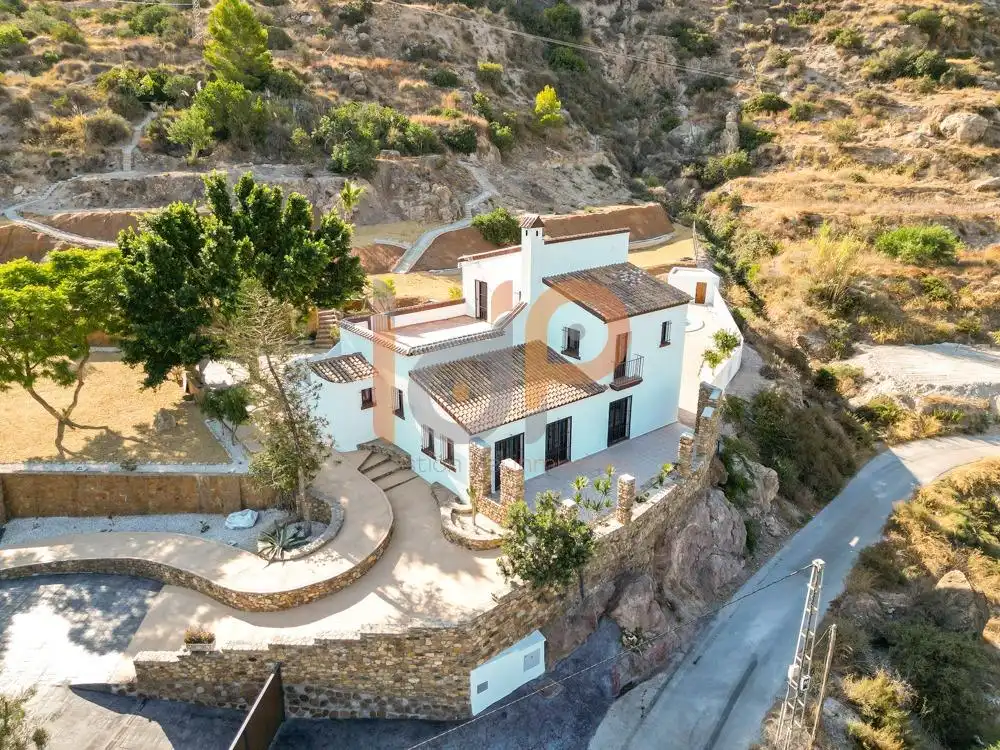 Xalet amb terrassa en venda a Mojácar Pueblo, imagen 2