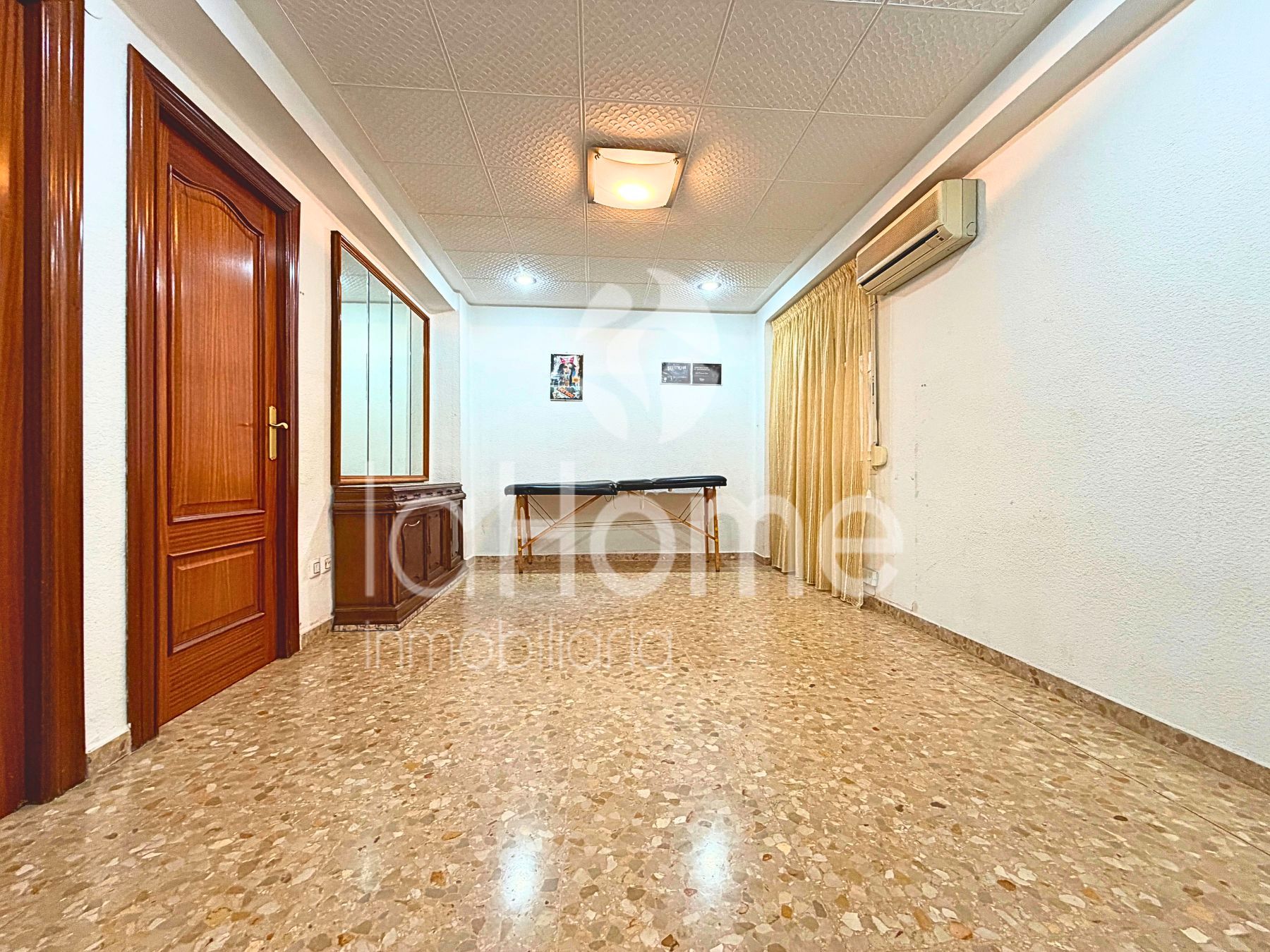 Pis en venda en  Valencia Capital amb Aire condicionat i Forn