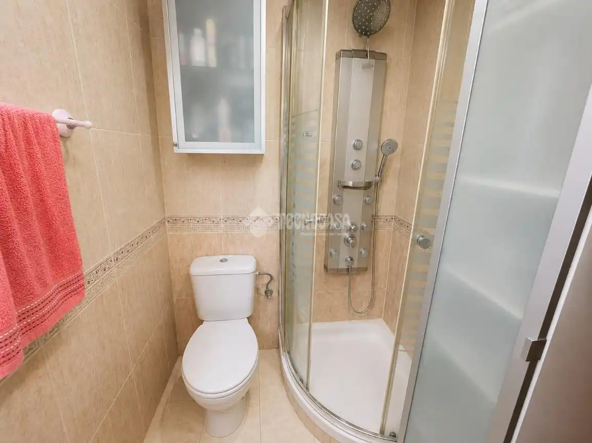Flat for sale in Torres de la Alameda