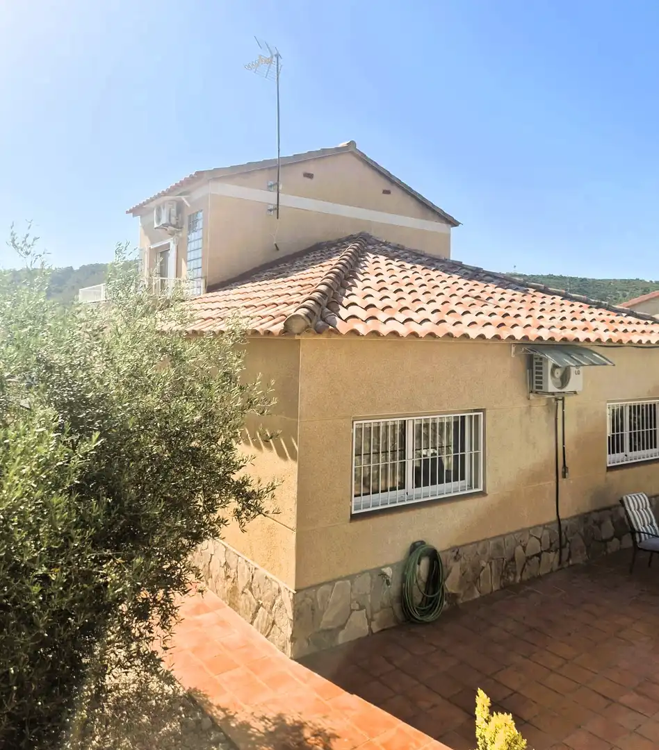 Exterior view of Houses for sale in Olèrdola  with Heating and Private garden