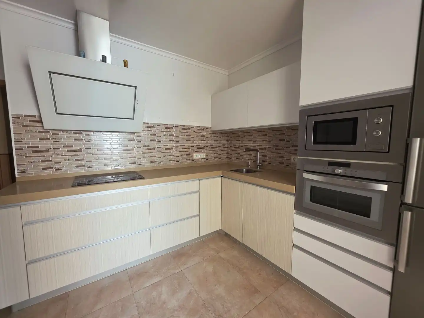 Wohnung zum Verkauf in Campa, 5, Oeste