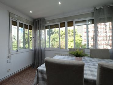 Appartamento con ascensore in vendita a Nou Barris