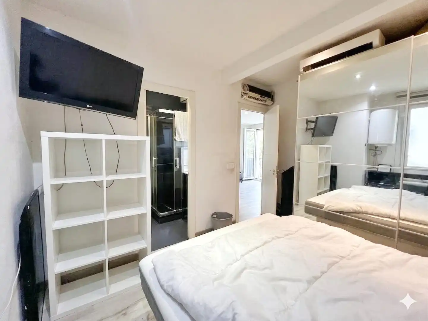 Piso con terraza en venta en Carrer de Muntaner 53, imagen 7