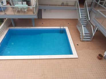 Apartament amb piscina de lloguer a El Faro
