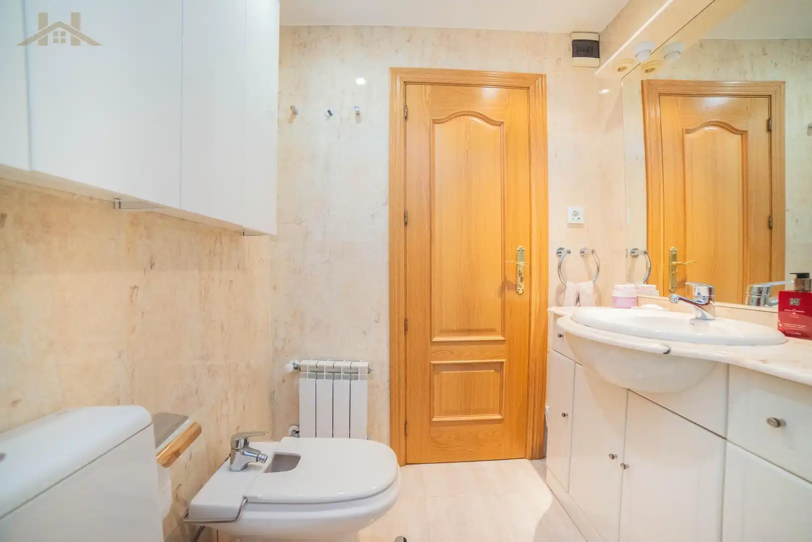 Bathroom of Ground floor for sale in Alcorcón  with Heating, Storage room and Furnished
