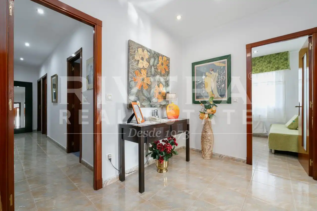 Casa o chalet en venta en Vigo  con Calefacción, Jardín privado y Parquet