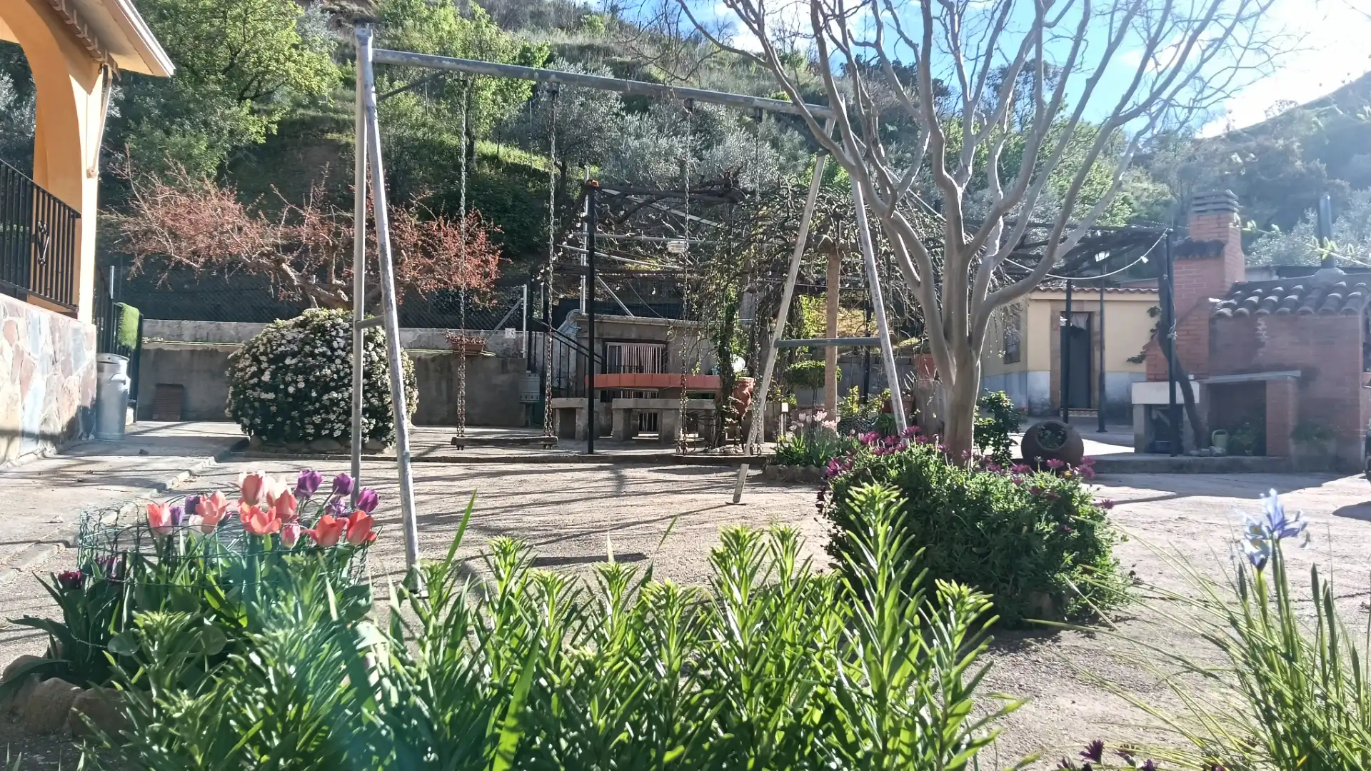 Garden of Land for sale in Las Herencias