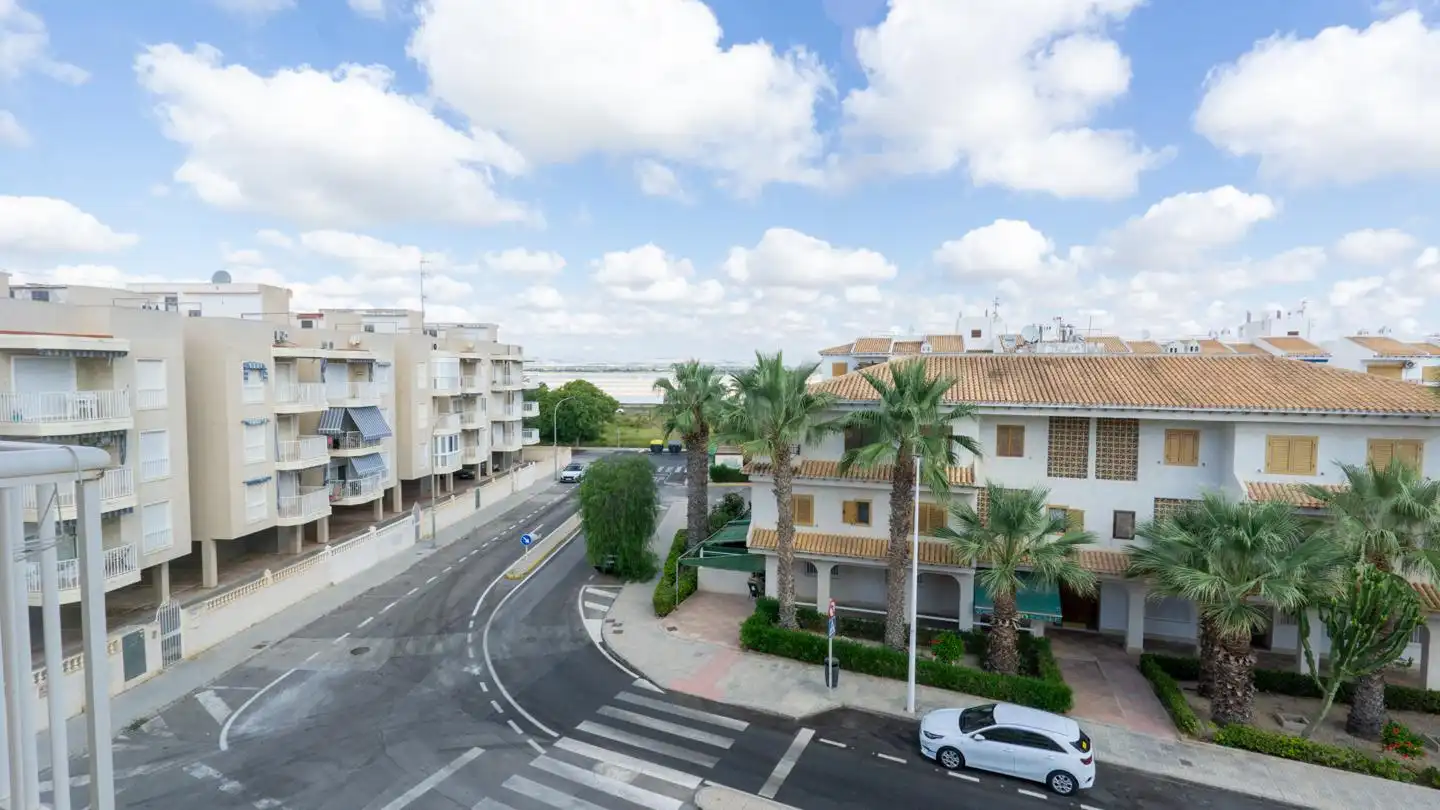 Vista exterior de Apartamento en venta en Santa Pola con Aire acondicionado, Terraza y Piscina