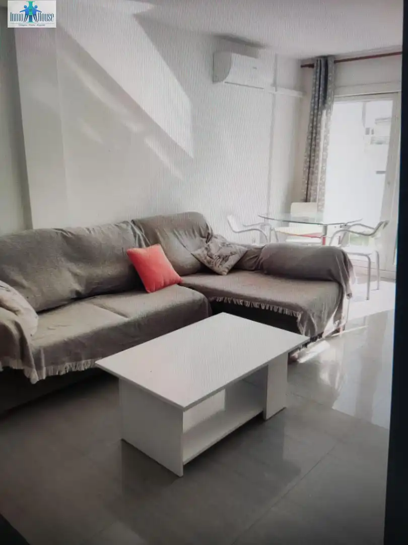 Attic for rent in Alto de los Molinos