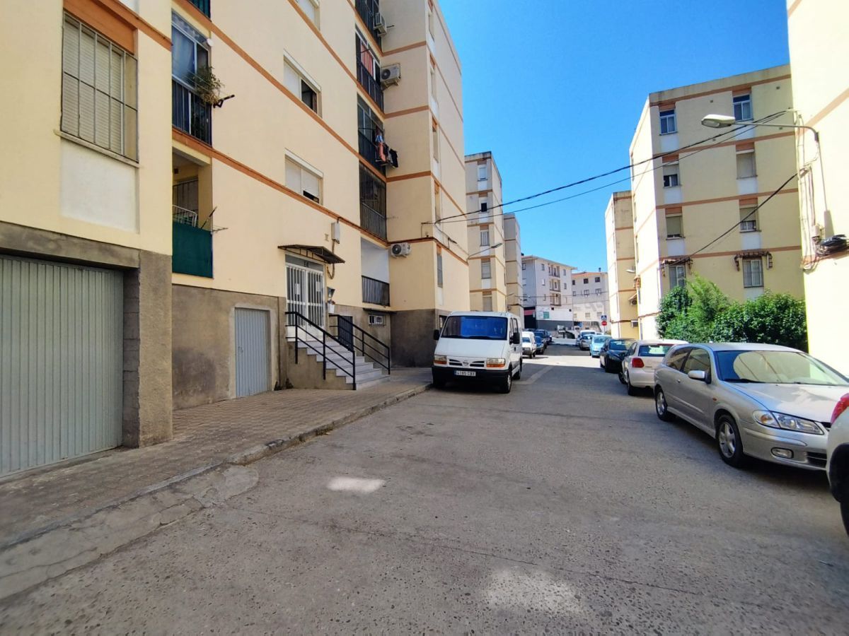 Vista exterior de Pis en venda en Plasencia