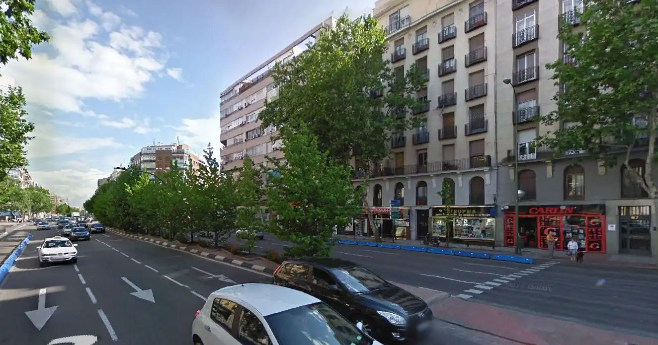 Apartament de lloguer a Calle de Méjico, Guindalera