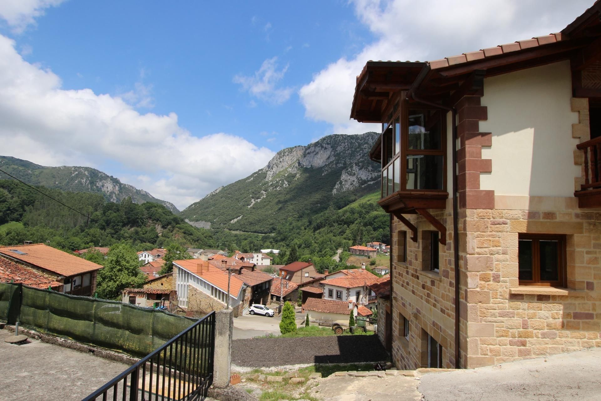 Exterior view of House or chalet for sale in Rionansa
