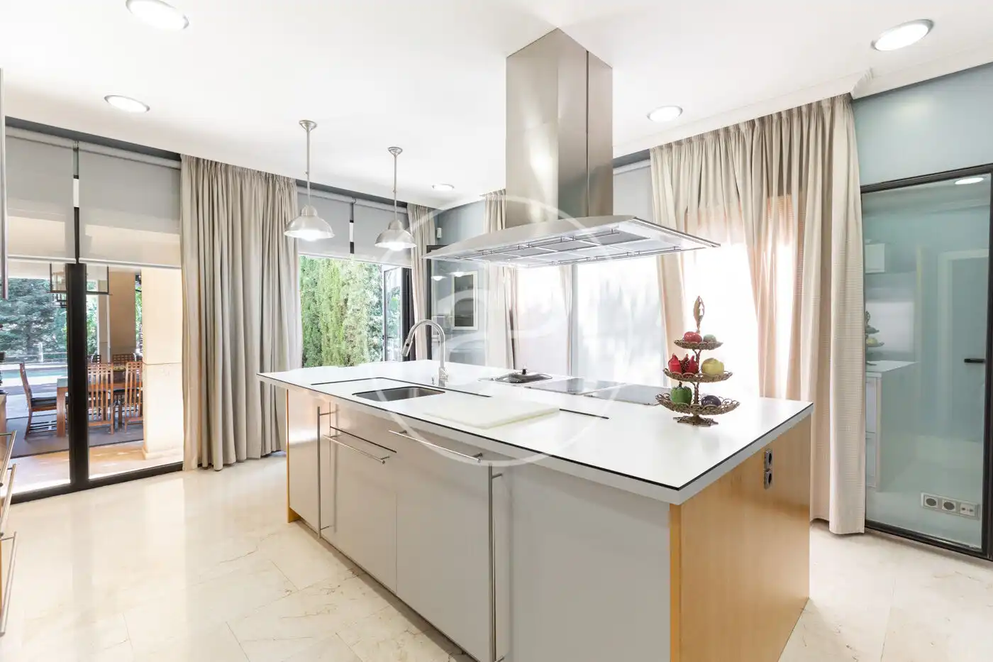 Cocina de Casa o chalet en venta en Torrelodones con Aire acondicionado, Calefacción y Jardín privado