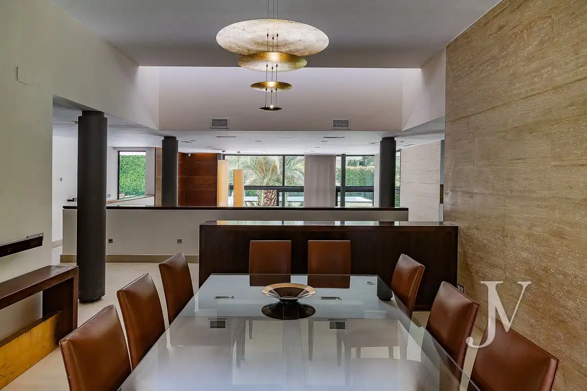 Comedor de Casa o chalet en venta en Madrid con Aire acondicionado, Calefacción y Jardín privado