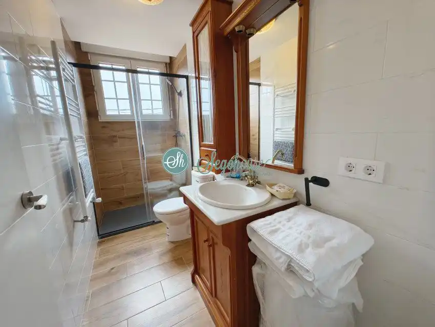 Baño de Casa o chalet de alquiler en Segovia con Calefacción y Amueblado