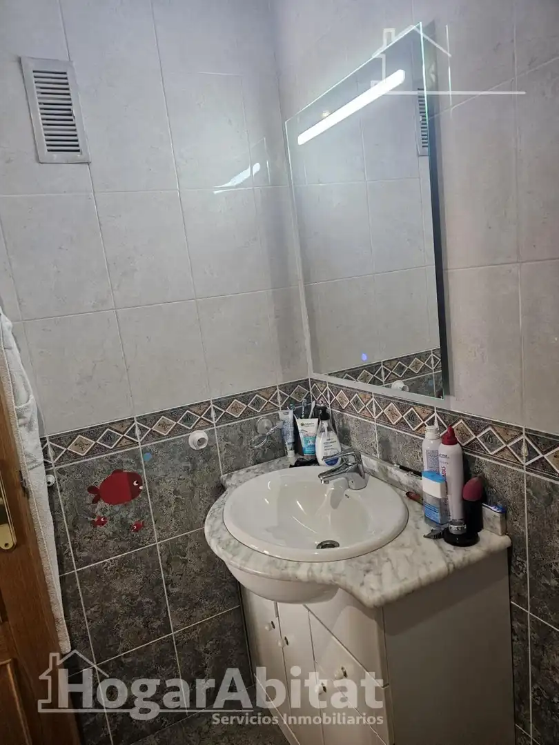 Bany de Àtic en venda en Castellón de la Plana / Castelló de la Plana amb Aire condicionat, Calefacció i Terrassa