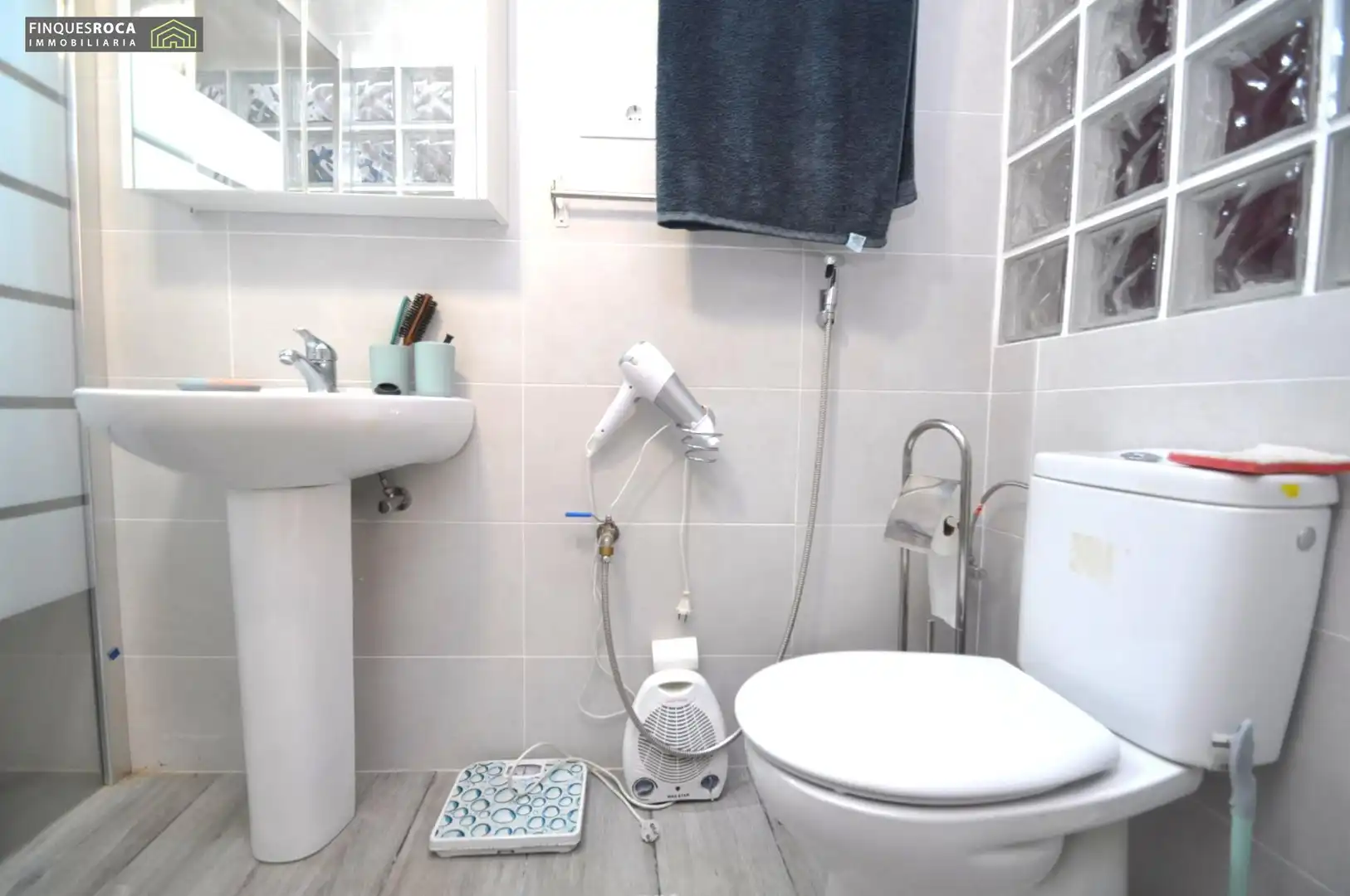 Bathroom of Houses for sale in La Ràpita  with Air Conditioner, Terrace and Furnished