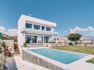 Villa avec piscine à vendre à Hipódromo - Cerrado del Águila