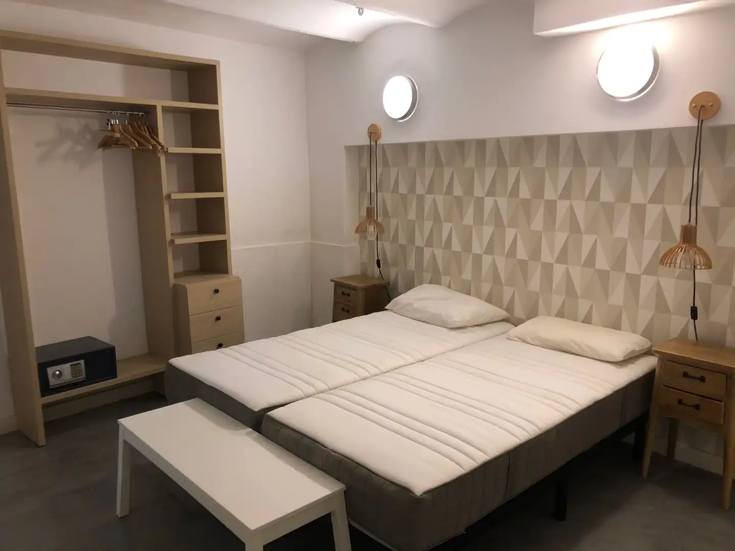Schlafzimmer von Wohnung zur Miete in Barcelona mit Klimaanlage, Möbliert und Ofen