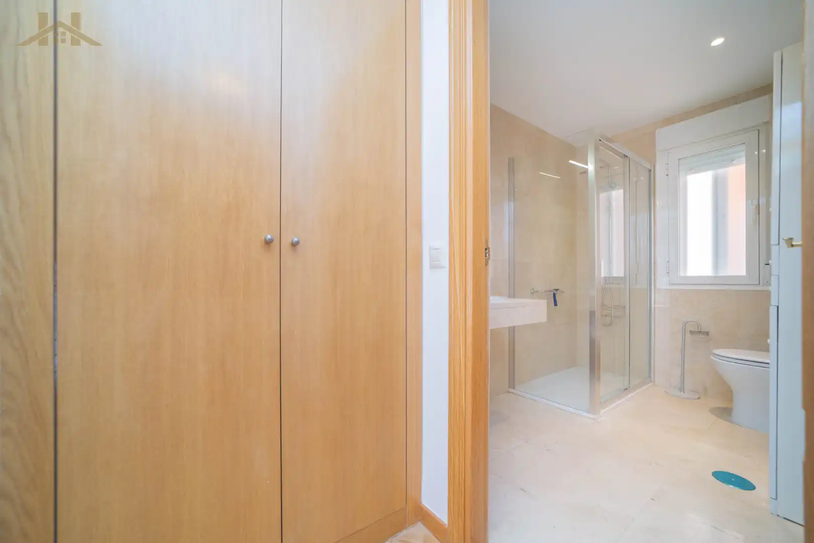 Baño de Piso en venta en Boadilla del Monte con Aire acondicionado, Calefacción y Parquet