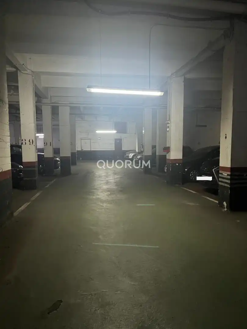 Einzelparkplatz zum Verkauf in Calle de Simón Bolívar, imagen 2