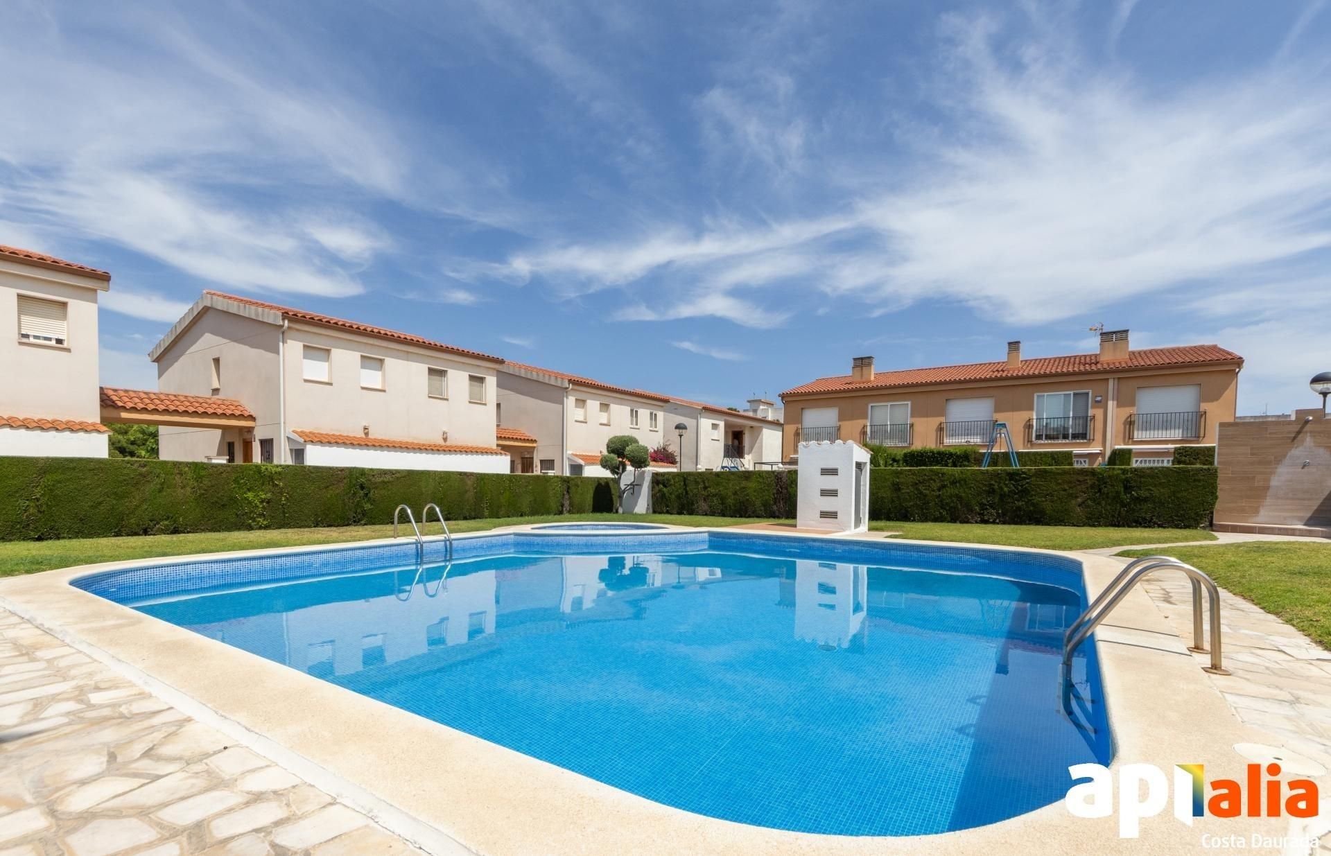 Swimming pool of Apartment for sale in Mont-roig del Camp  with Air Conditioner, Heating and Balcony
