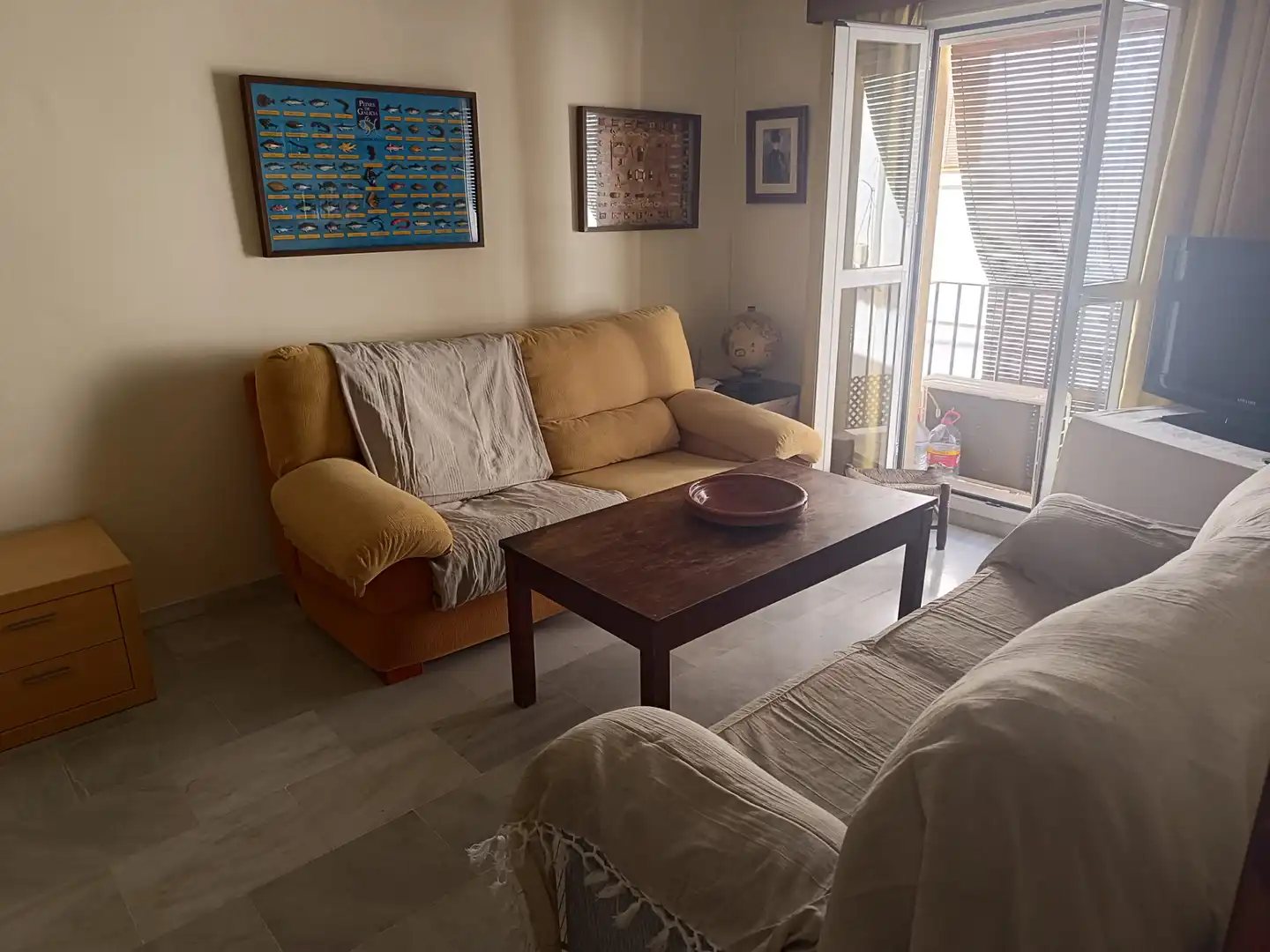 Sala de estar de Piso en venta en Sanlúcar de Barrameda con Trastero y Amueblado
