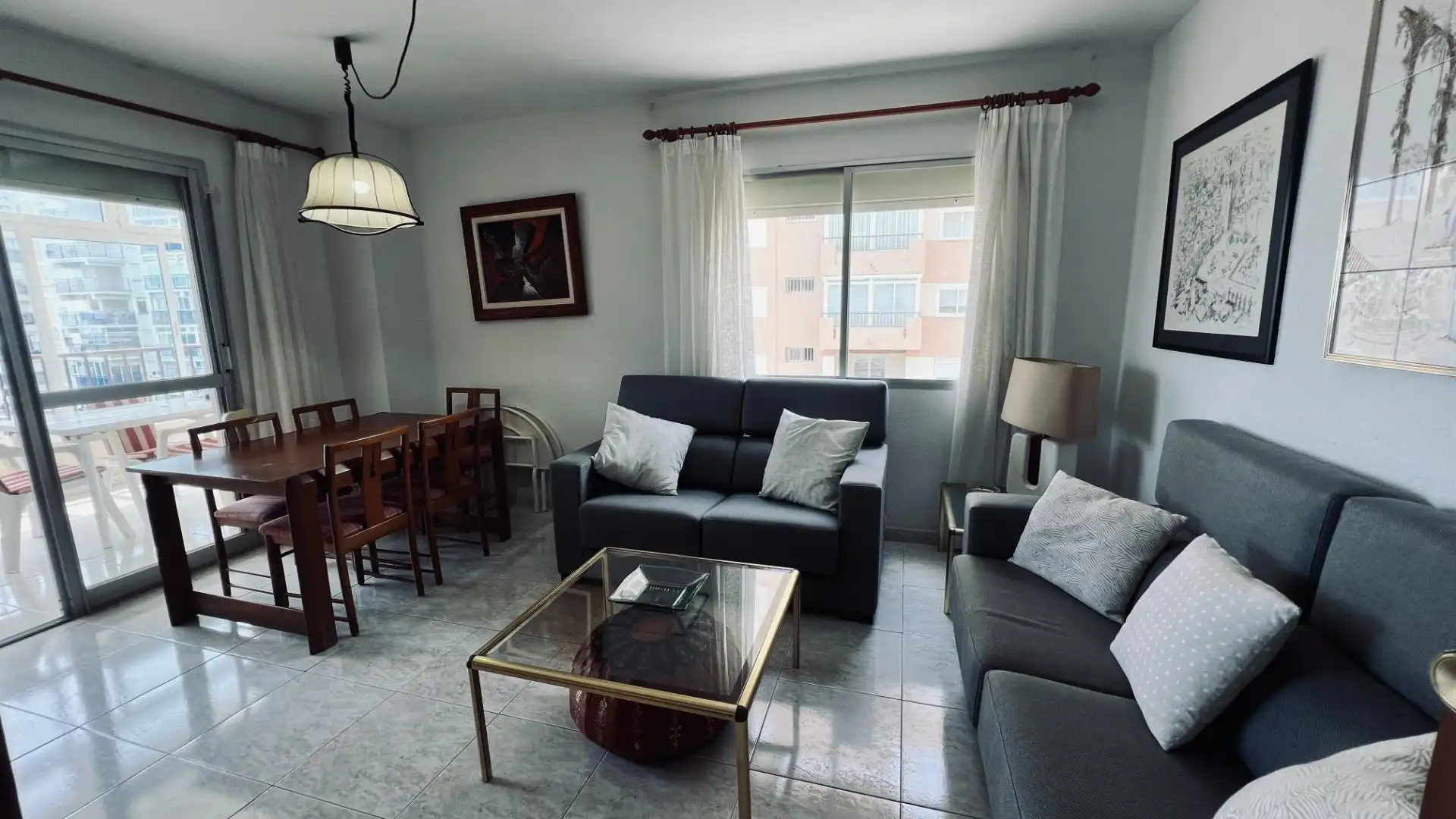 Sala d'estar de Apartament en venda en Benicasim / Benicàssim amb Jardí privat, Terrassa i Traster