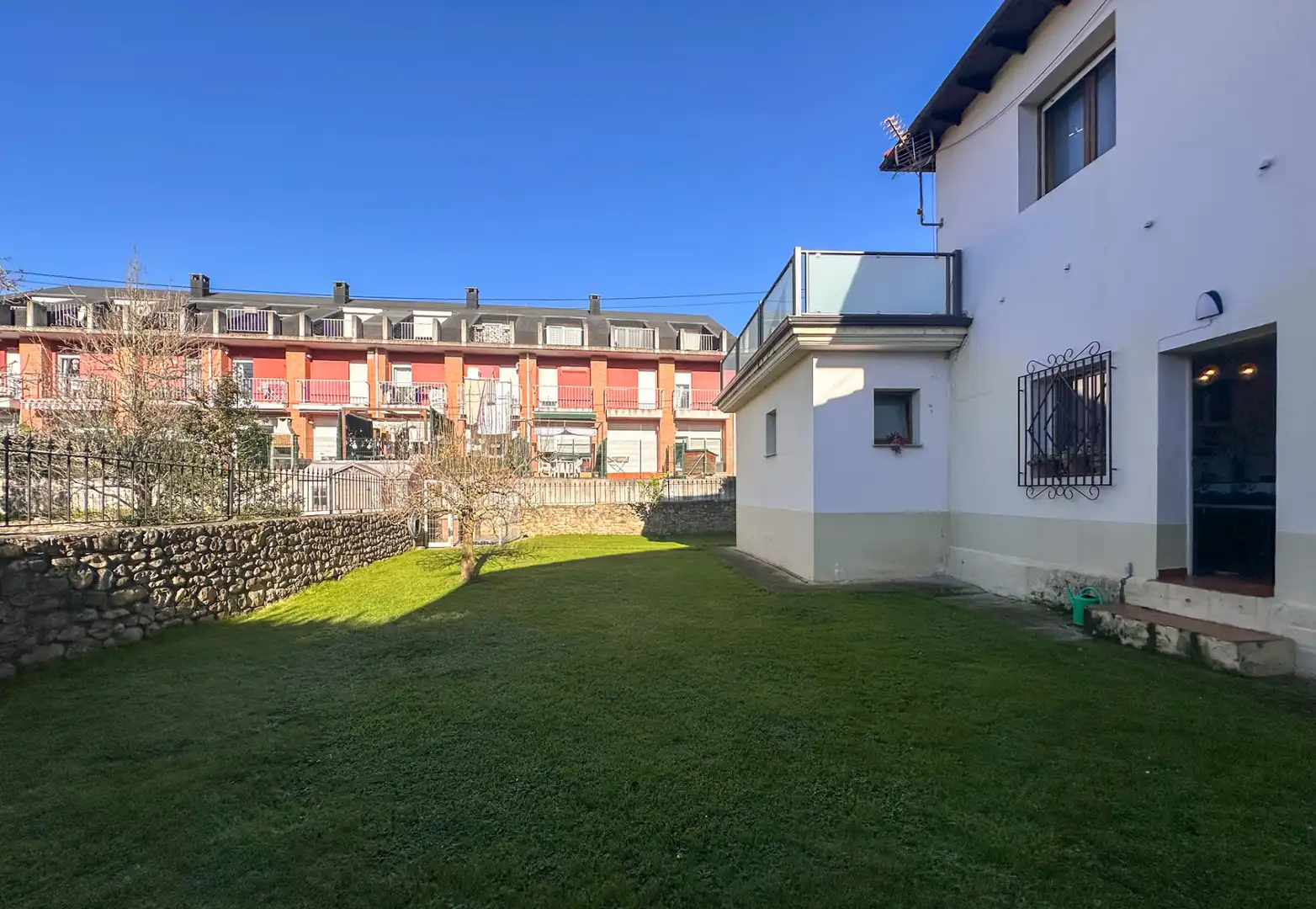 Jardí de Casa o xalet en venda en Piélagos amb Calefacció, Jardí privat i Terrassa