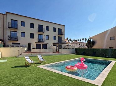 Ático con piscina en venta en Poble
