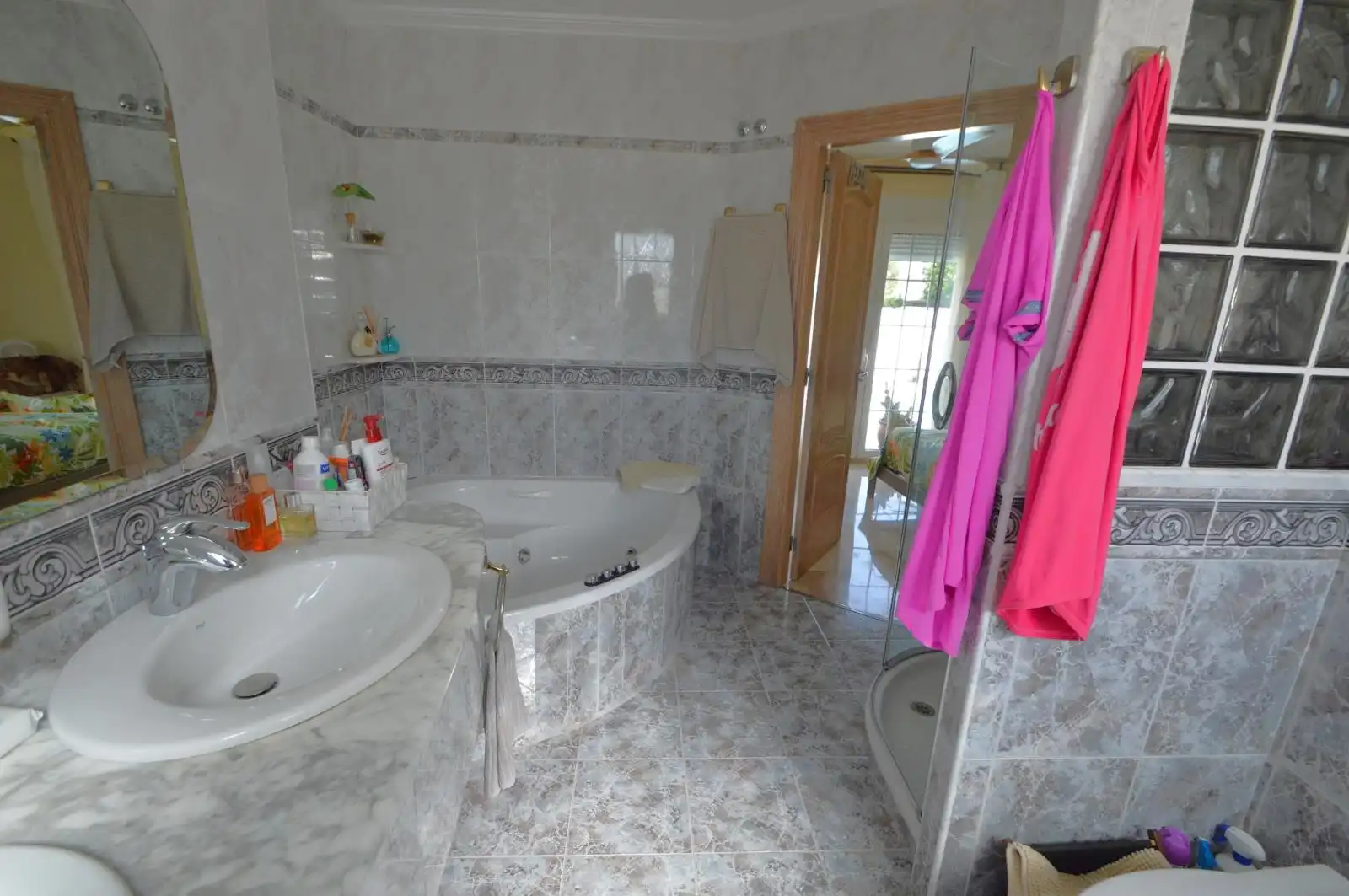 Bany de Casa o xalet en venda en Vinaròs amb Aire condicionat, Calefacció i Jardí privat