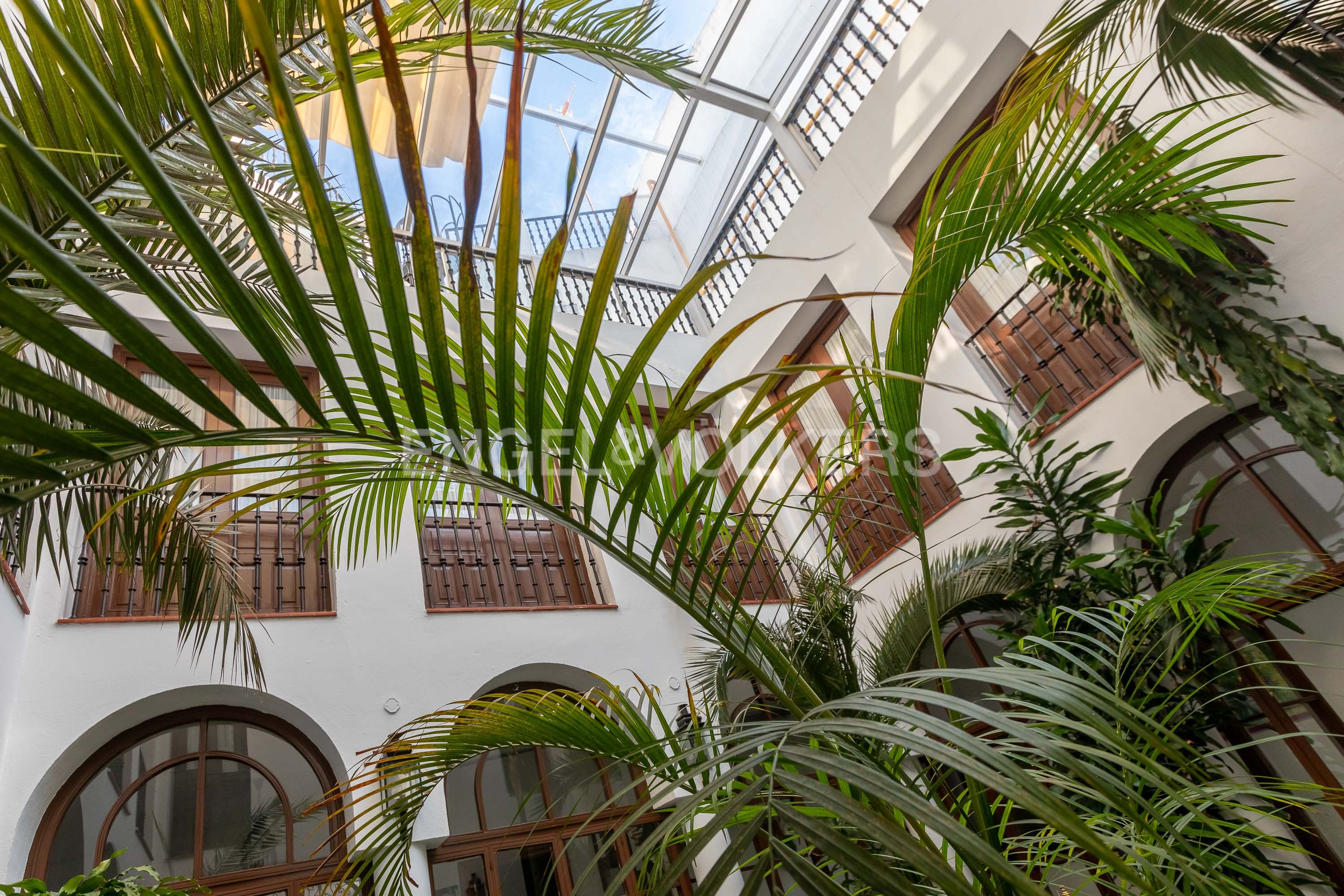 House or chalet to rent in  Sevilla Capital  with Air Conditioner, Heating and Terrace