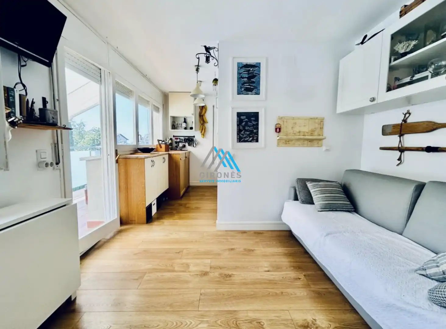 Sala d'estar de Apartament de lloguer en Santa Cristina d'Aro amb Parquet i Terrassa