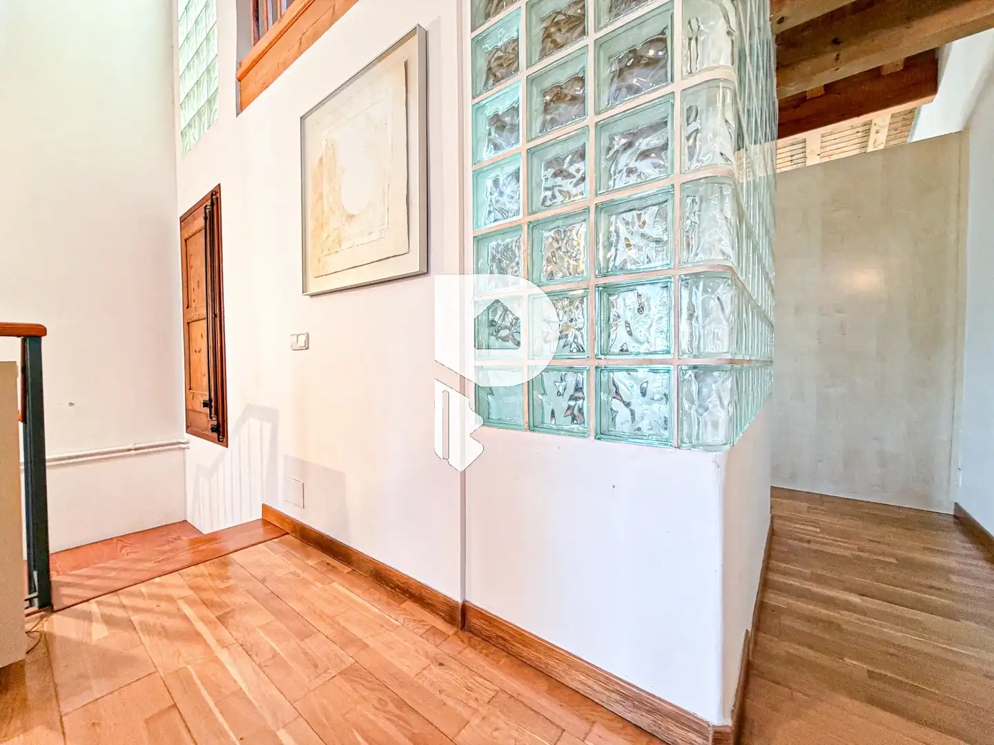 Casa adosada en venta en Sant Vicenç Dels Horts con Aire acondicionado, Calefacción y Jardín privado